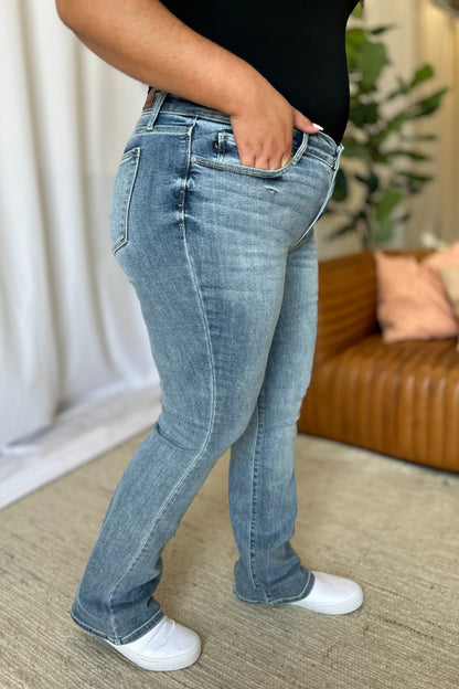 Judy Blue Full Size Medium Rise Bootcut Jeans