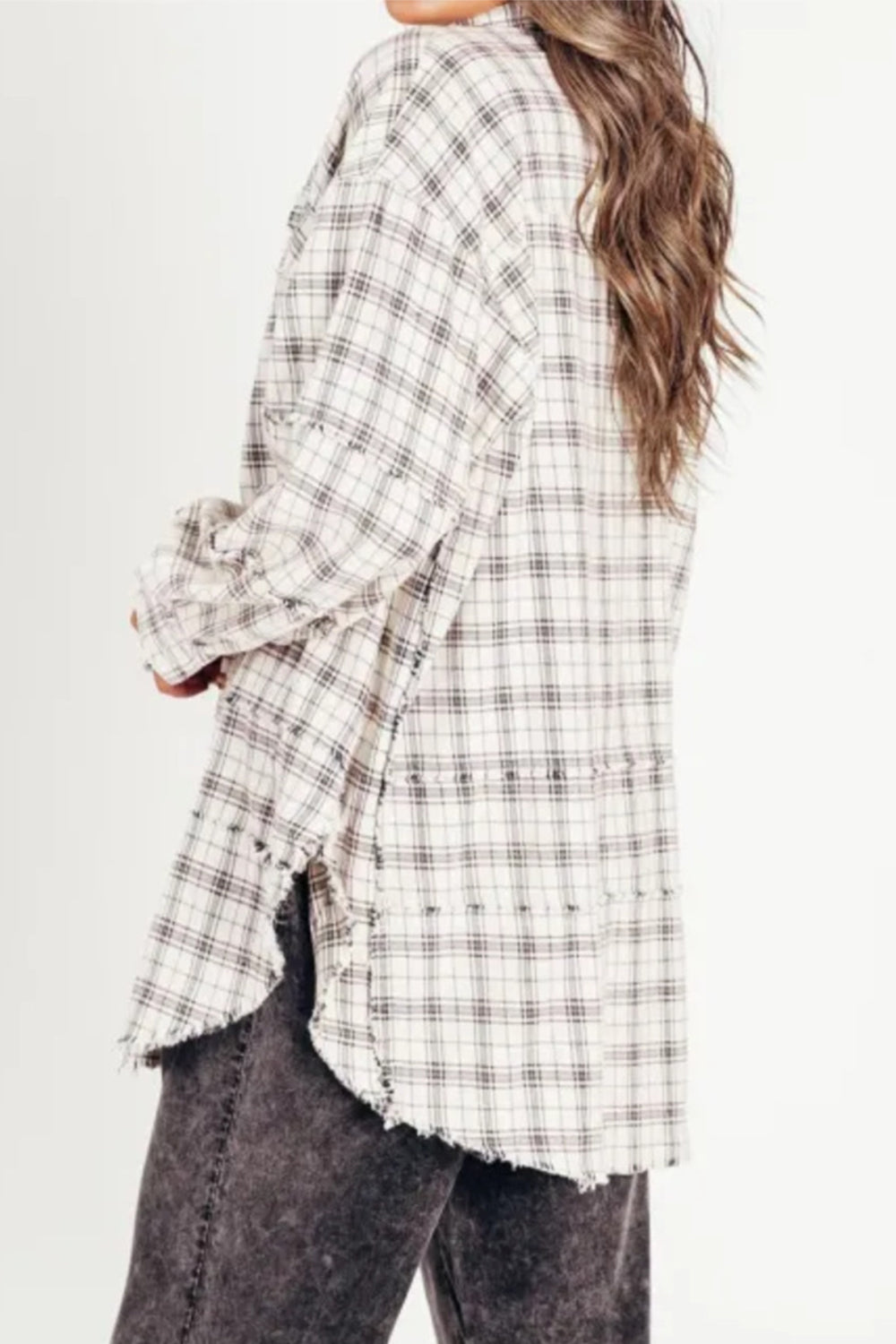 Exposed Seam Plaid Collared Neck Long Sleeve Shirt